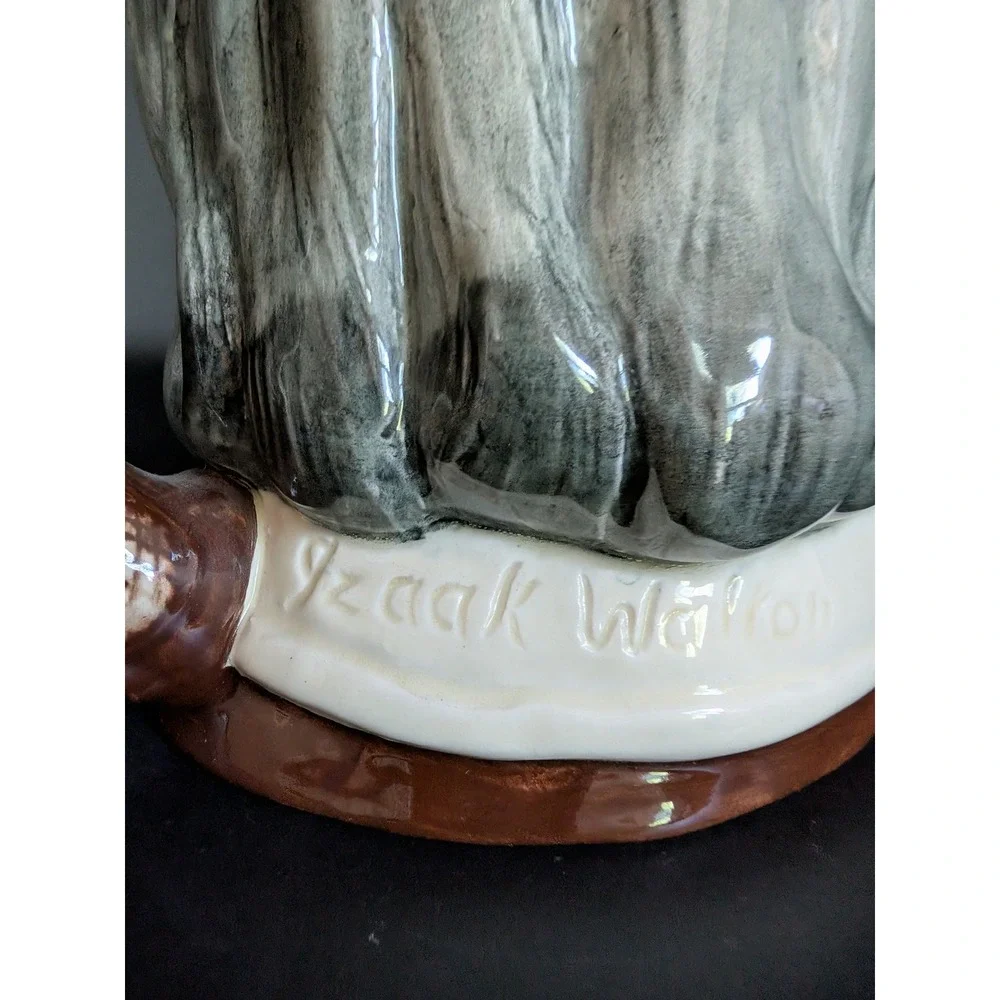 Vintage 1953 Royal Doulton 